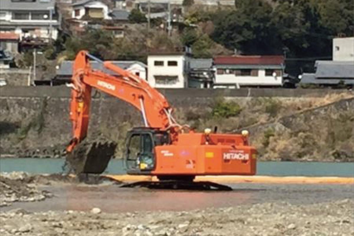 熊野川相筋・船町地区河川内掘削工事